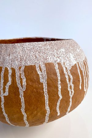 Katarina Wells, Pot with Drips, ceramic sculpture.