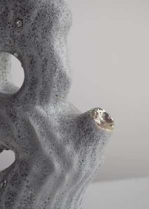 Onishi Vessel #23.038 - Australian stoneware sculpture by Kerryn Levy