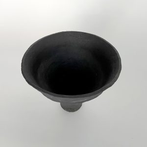 Katarina Wells - ceramic sculpture - black bowl