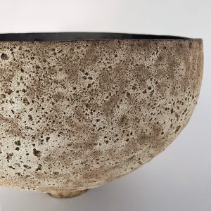 Katarina Wells - ceramic sculpture - pot
