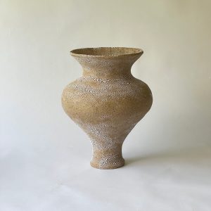 Katarina Wells, Sandy, ceramic sculpture