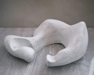 Emma Lindegaard, Exhale Retention, Stoneware sculpture