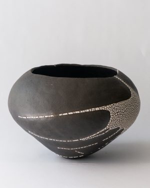 Amanda Schunker, Splash, ceramic pot