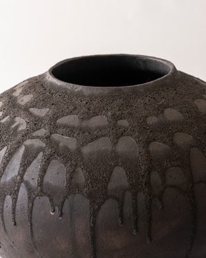 Amanda Schunker, Midnight Sea Lace, ceramic pot