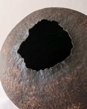 Amanda Schunker, Weathered Rock, ceramic pot